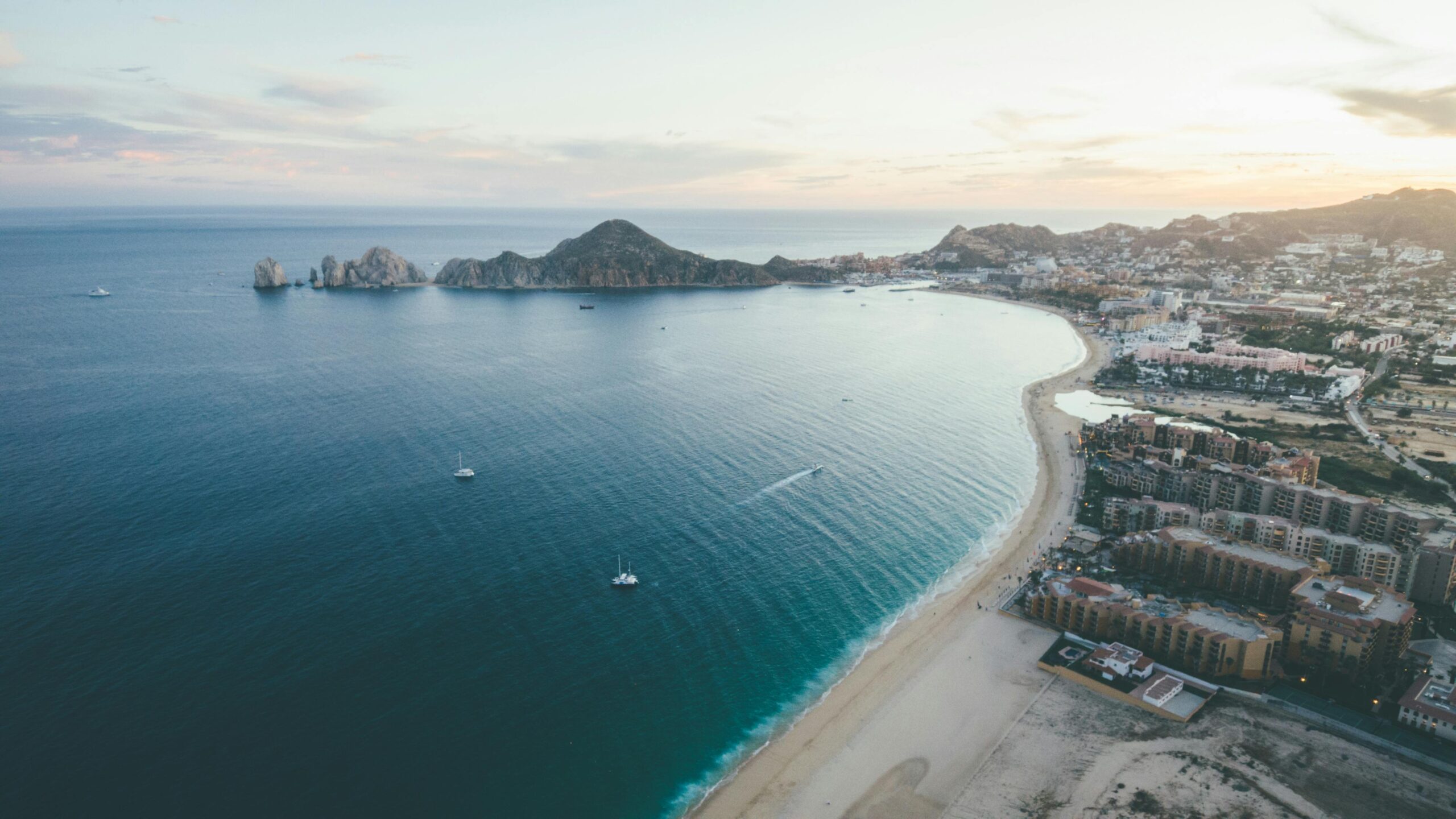 Los Angeles to Cabo San Lucas Private Jet Price