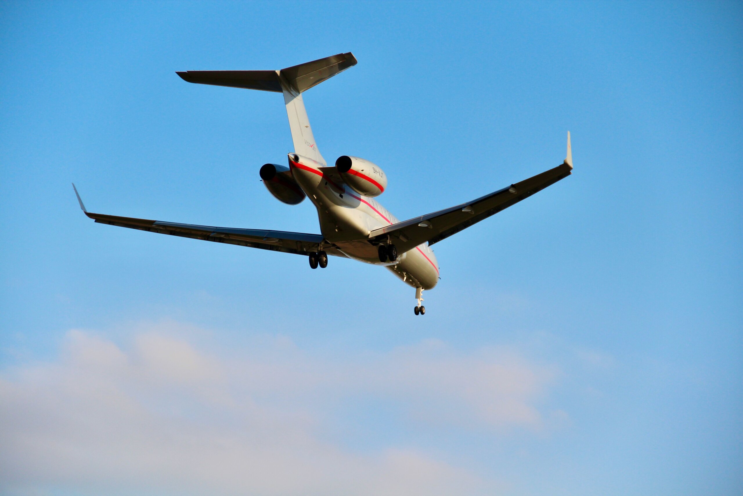 Private-jet-flying-to-Anchorage-Alaska-1-scaled.jpg