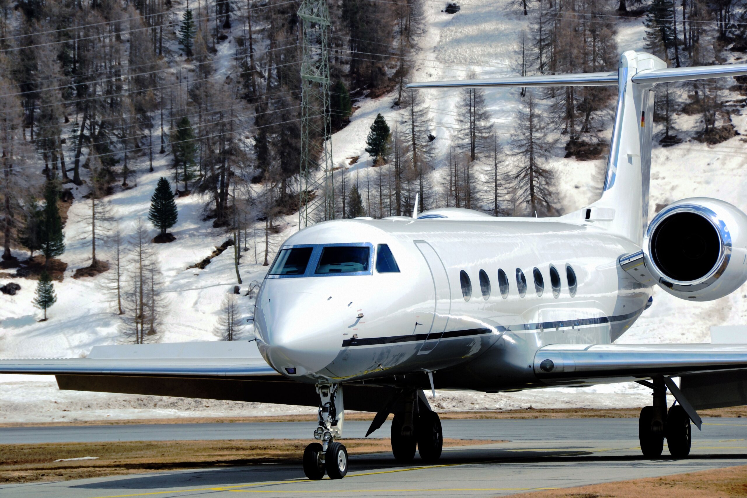 Private-jet-for-New-York-to-Aspen-charter-scaled.jpg