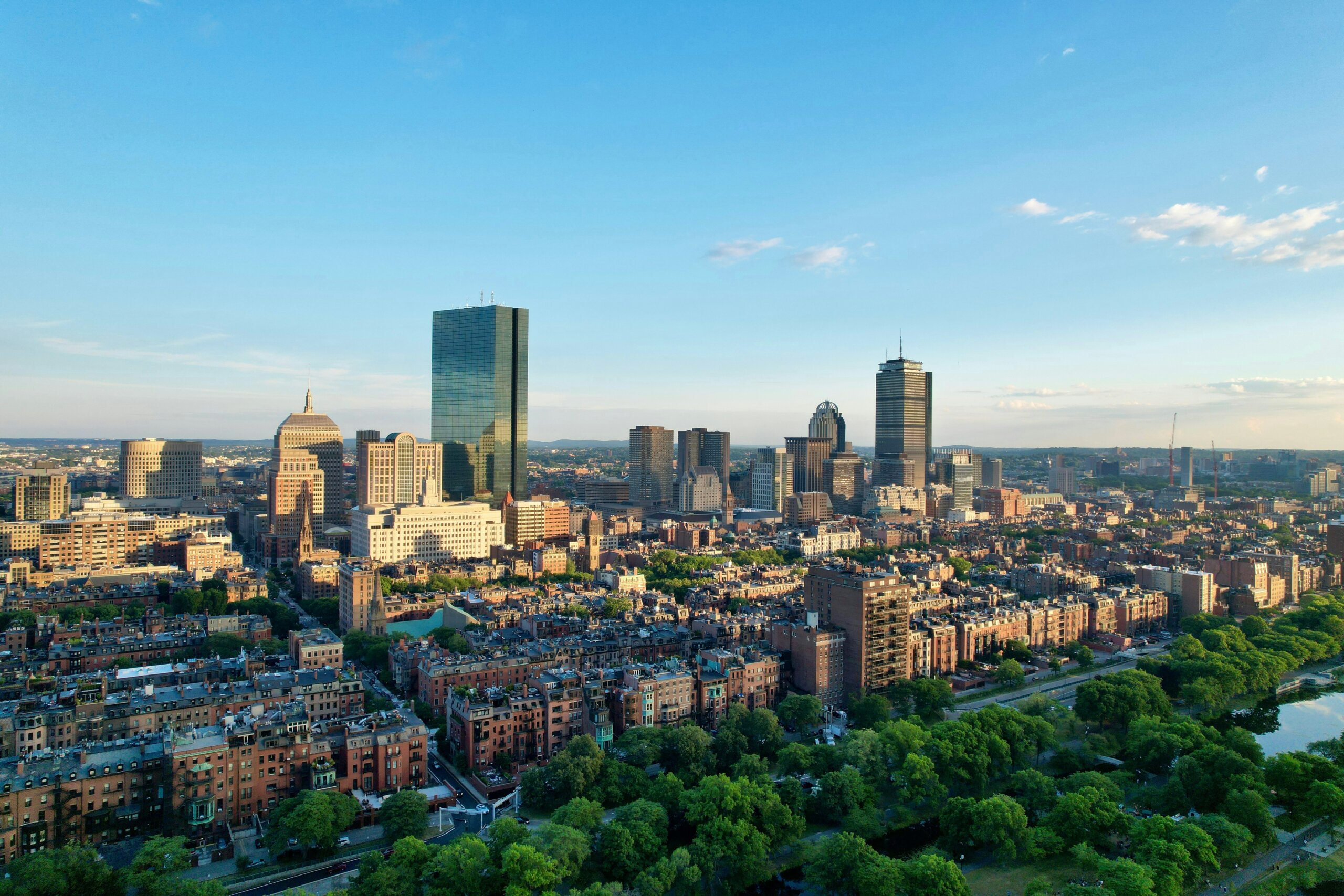 Boston-skyline-and-financial-district-for-private-jet-charter-travelers-scaled.jpg