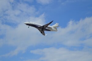 Private jet in flight for a Chicago to Charlotte private jet charter.